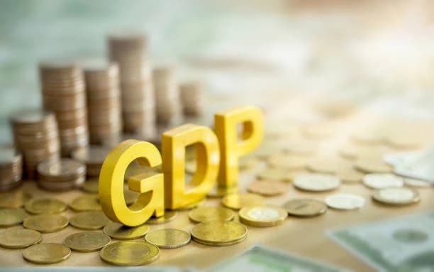 Pakistan GDP Hits Four-Year High, Then Growth Plunges to 2%